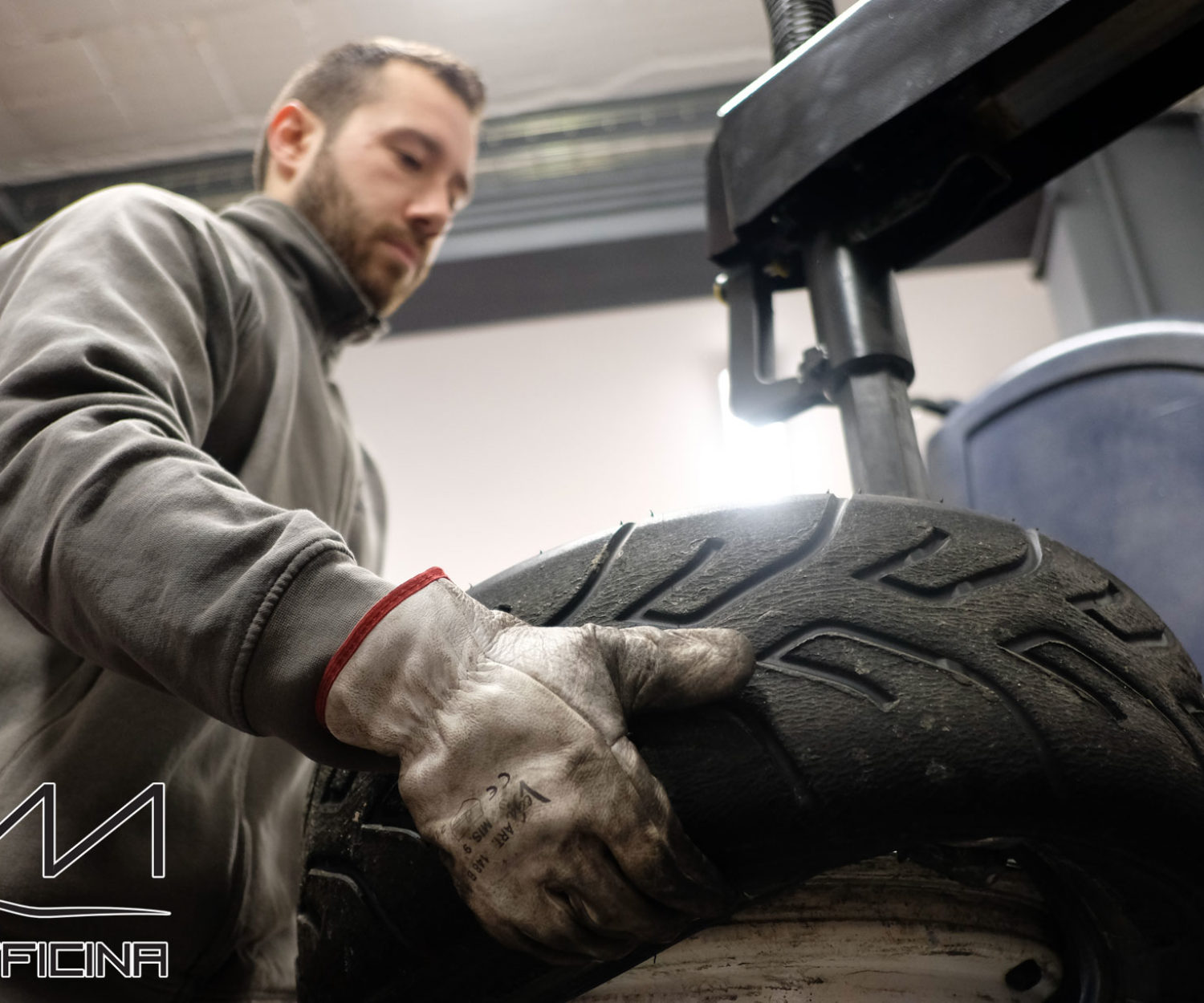 A.M. AUTO autofficina pneumatici revisioni meccanico officina meccanica Sieci Pontassieve