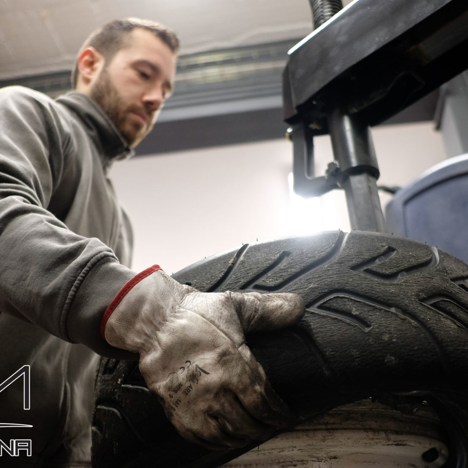 A.M. AUTO autofficina pneumatici revisioni meccanico officina meccanica Sieci Pontassieve